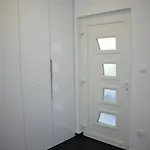 Apartamento Nyugalom *